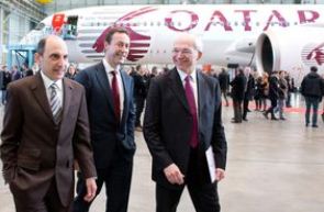 Qatar Airways CEO Akbar Al Baker with Airbus President and CEO Fabrice Bregier, Airbus President and Didier Evrard, Executive Vice -President of A350 XWB program. Airbus Photo.